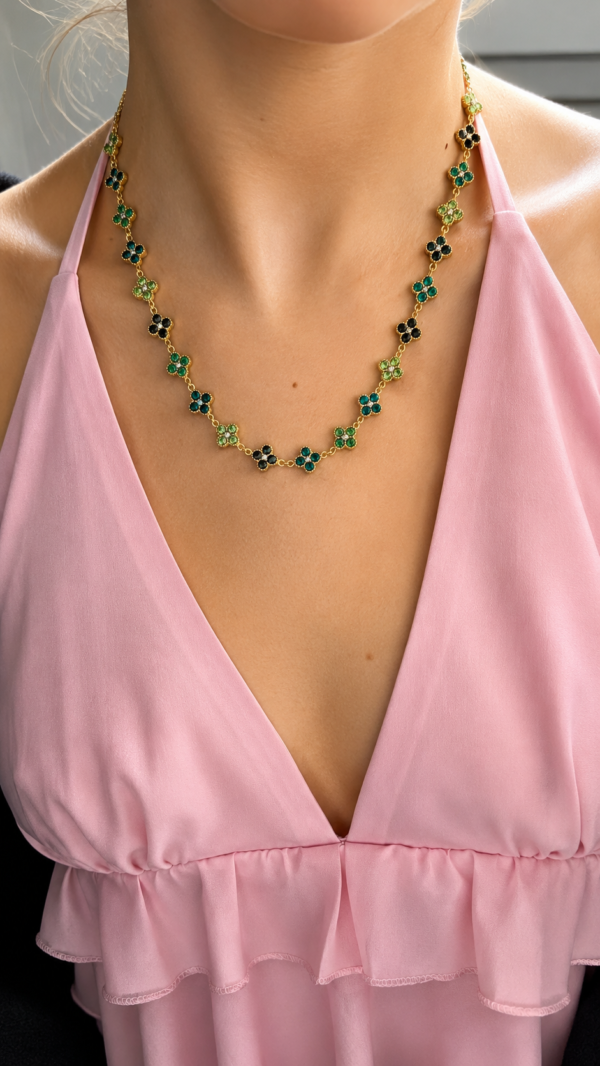 Collier Romane