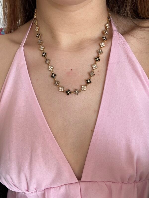 Collier Romane